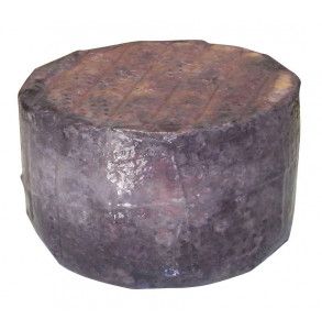 Formaggio di capra affinato nel vino aglianico