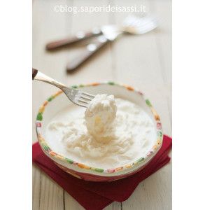 Mozzarella filata e panna fresca 2