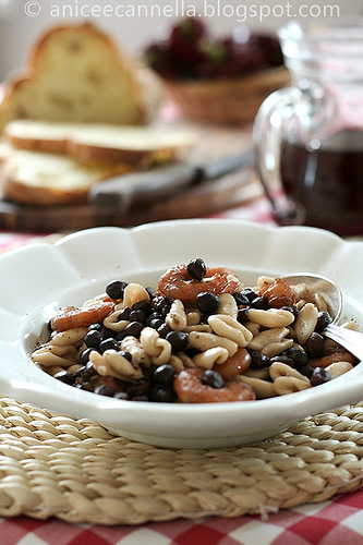 Ricetta pasta e ceci neri