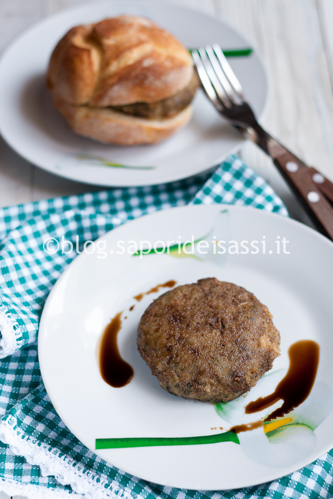 Hamburger di spinaci cotto