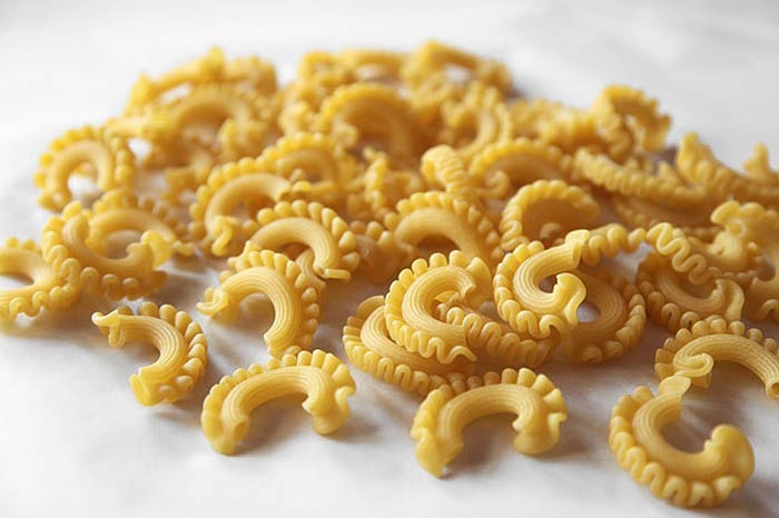 I 6 Formati di Pasta più Strani e Originali - Sapori dei Sassi