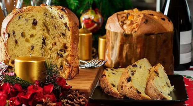 servire il panettone a tavola